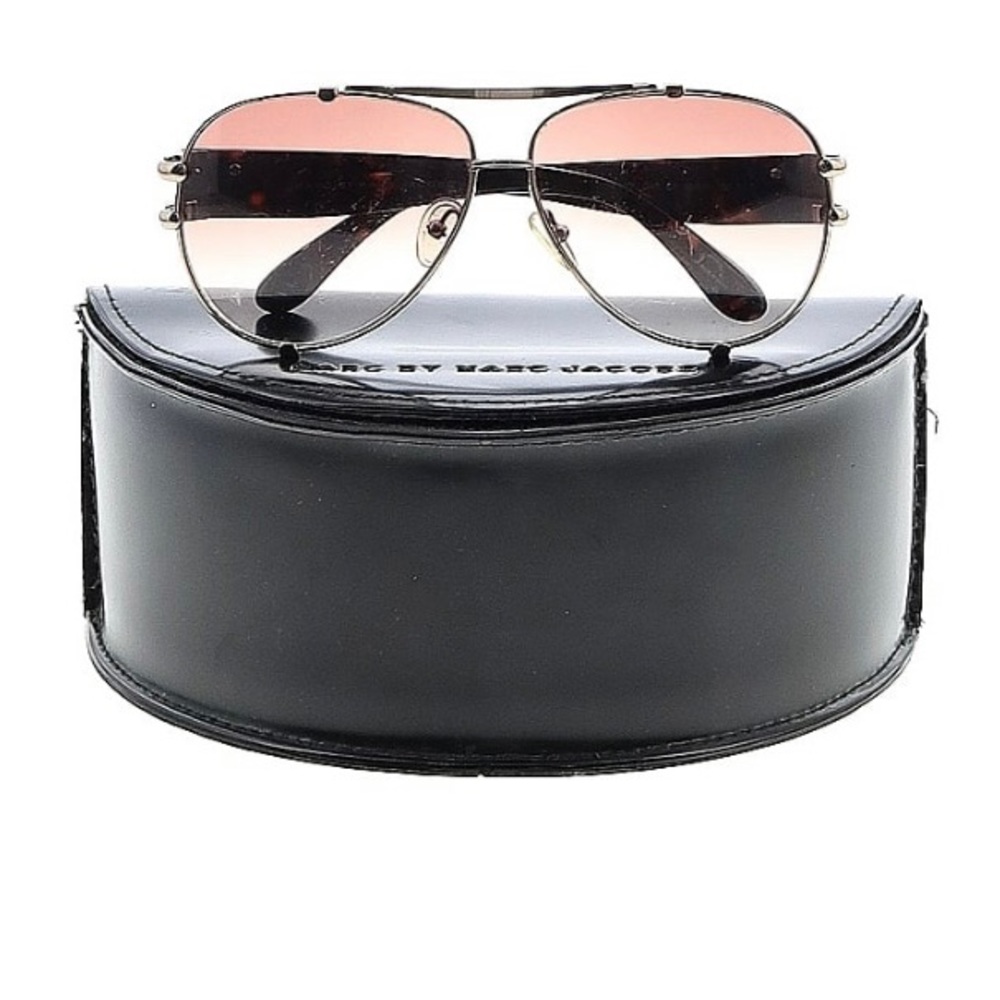 Gorgeous sunglasses